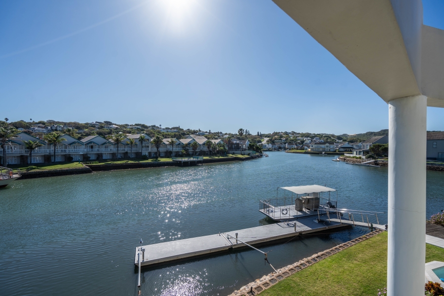 7 Bedroom Property for Sale in Royal Alfred Marina Eastern Cape